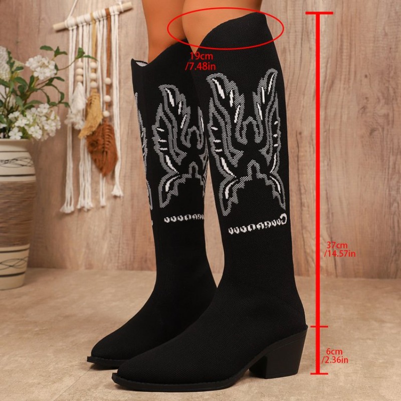 Embroidery Canvas - Botas Vaqueras Retro 2026 con Bordado,