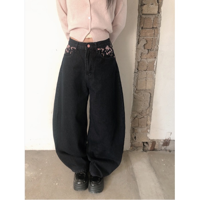 Embroidery Jeans Sakura - Primavera 2026: Jeans de Cintura Alta