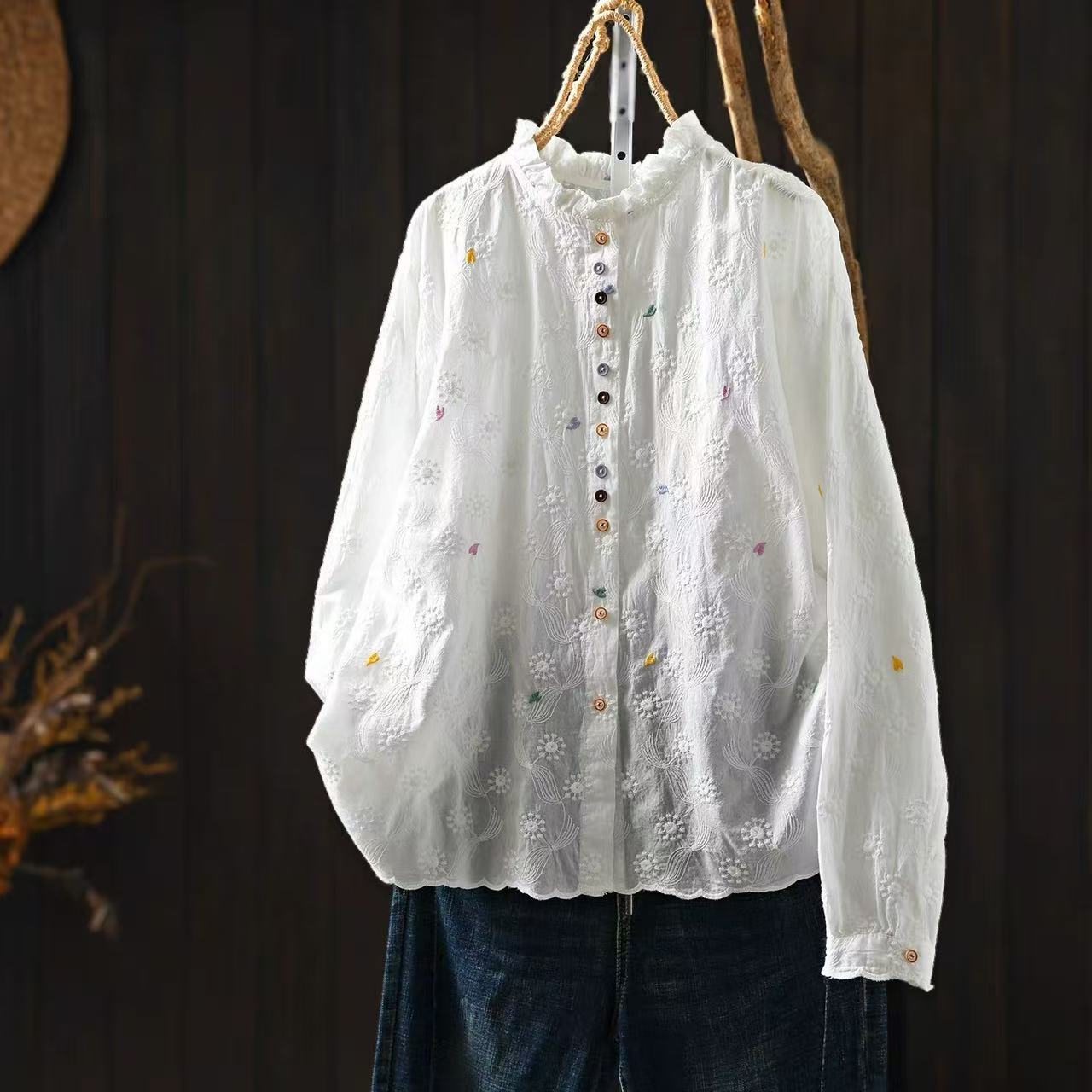 Embroidery Eyelet - Blusa de Mujer con Cuello Alto