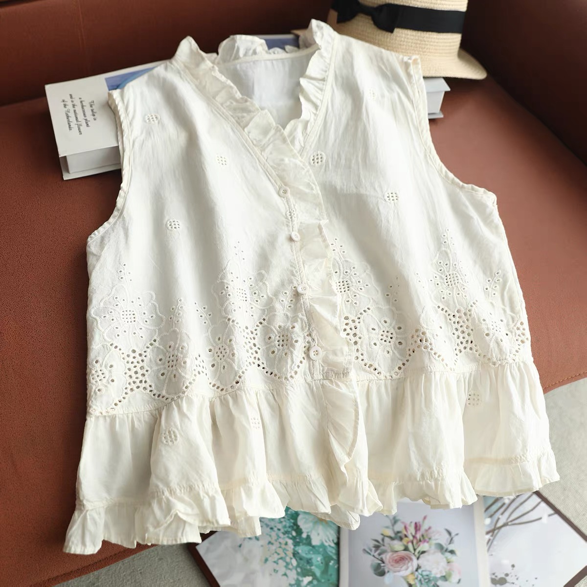 Blusa sin mangas para mujer co - Embroidery Eyelet reseña y precio