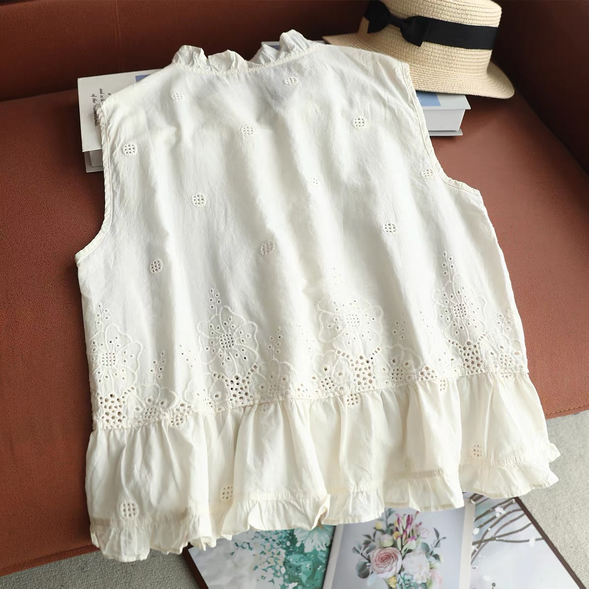 Blusa sin mangas para mujer co - Embroidery Eyelet reseña y precio