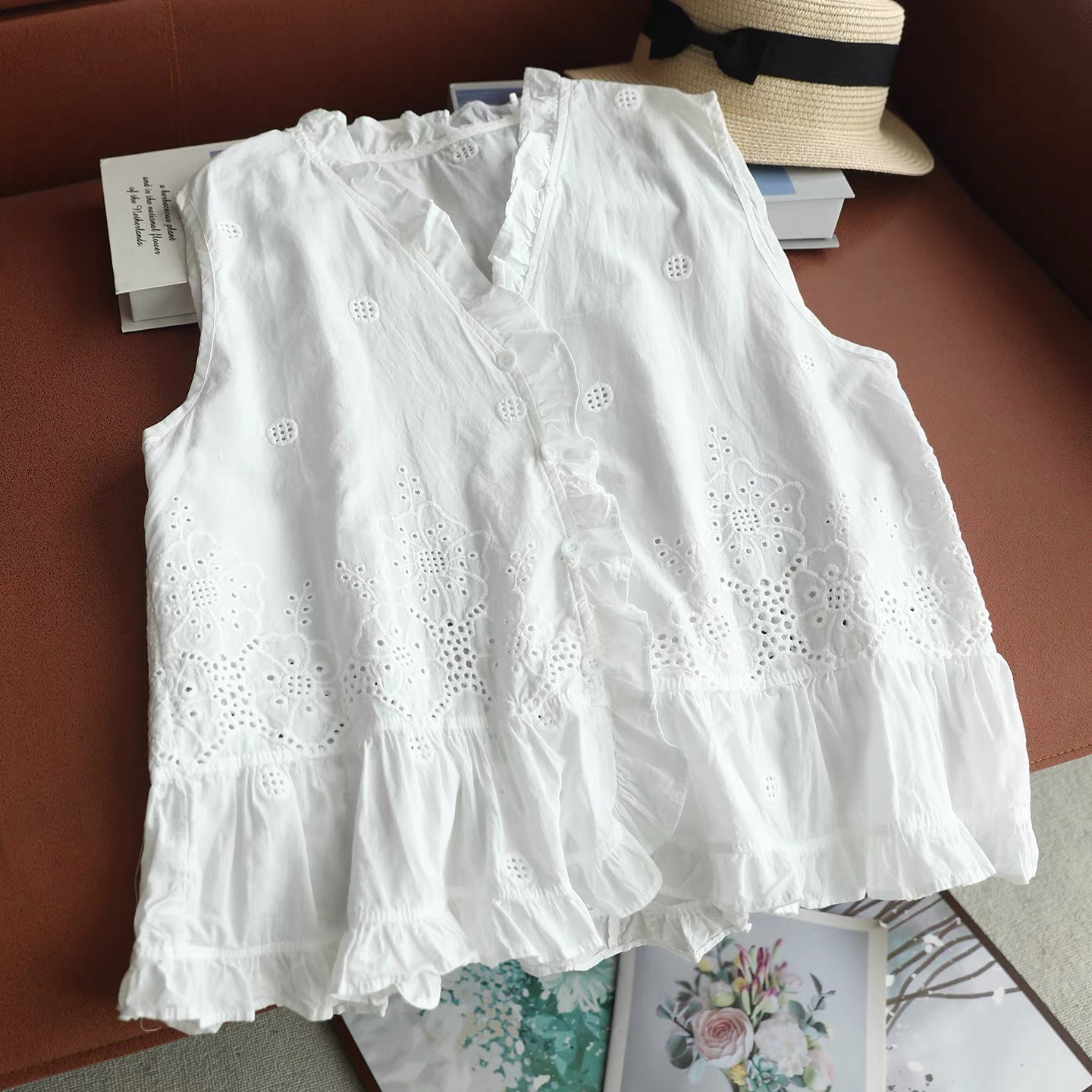 Blusa sin mangas para mujer co - Embroidery Eyelet reseña y precio
