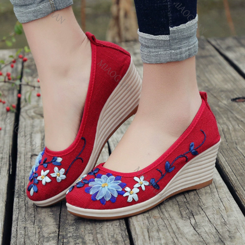 Zapatos de Plataforma con Cuña - Embroidery Canvas reseña y precio