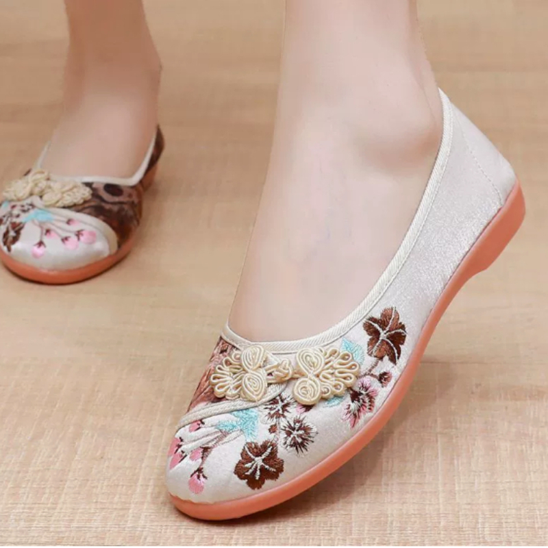 Zapatos de lona de estilo chin - Embroidery Canvas reseña y precio